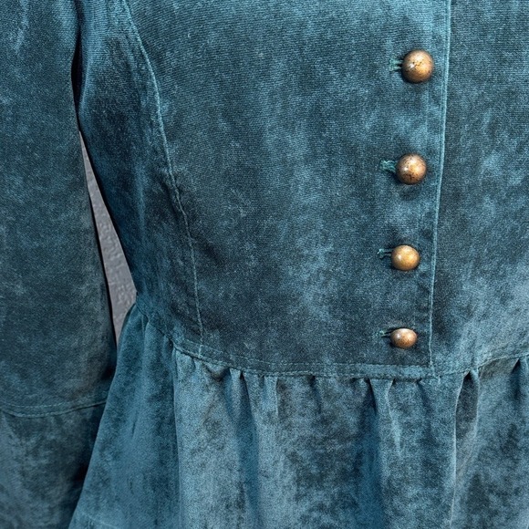 Live A Little Women's Small Teal‎ Suede Ruffle Gold Long Sleeve Button-Up Top - Picture 2 of 10